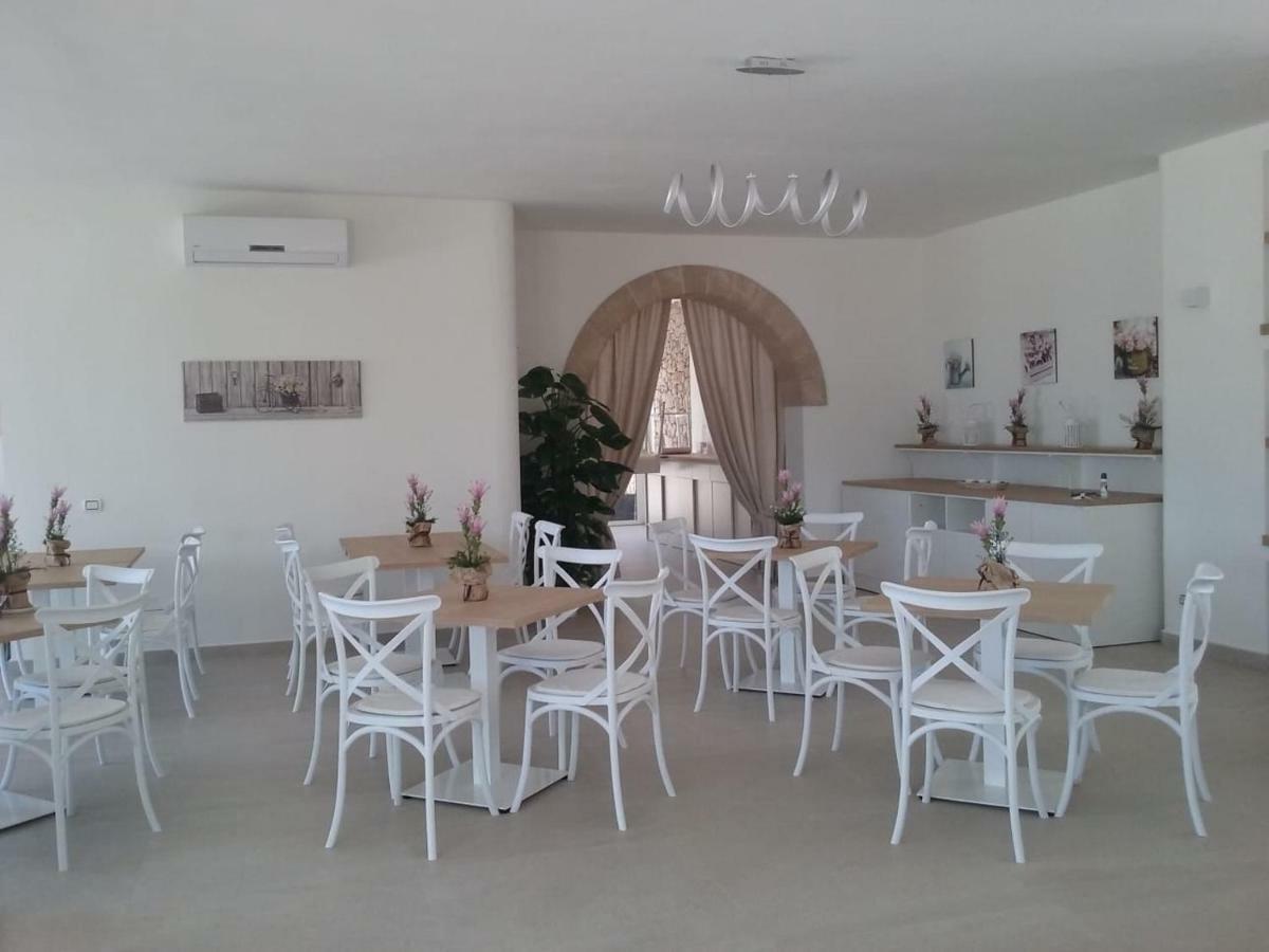 Villa Minerva Family Relais Алецио Экстерьер фото
