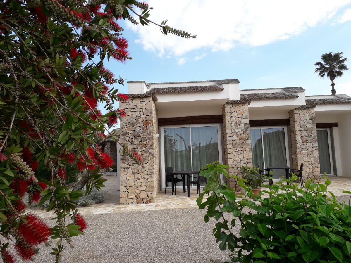 Villa Minerva Family Relais Алецио Экстерьер фото